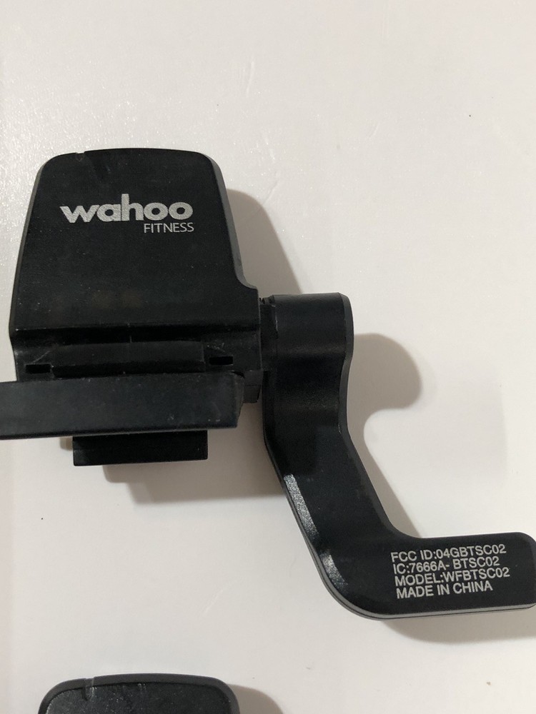 Wahoo Blue SC Speed/Cadence Sensor BT/ANT+ Compatible