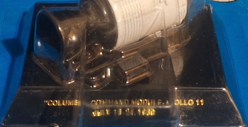 Space : Friendship 7, Eagle Lunar module, Columbia command module diecast set