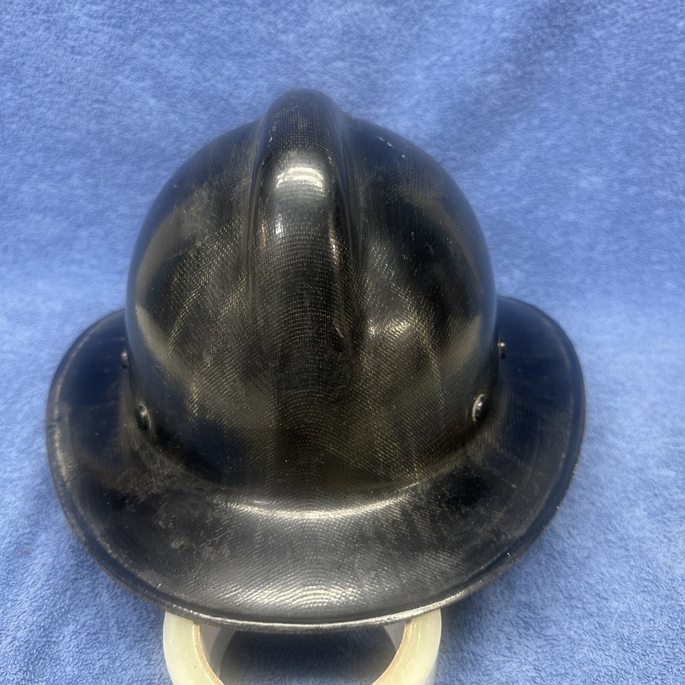 VINTAGE FIREFIGHTER HELMET FIREMAN FIRE