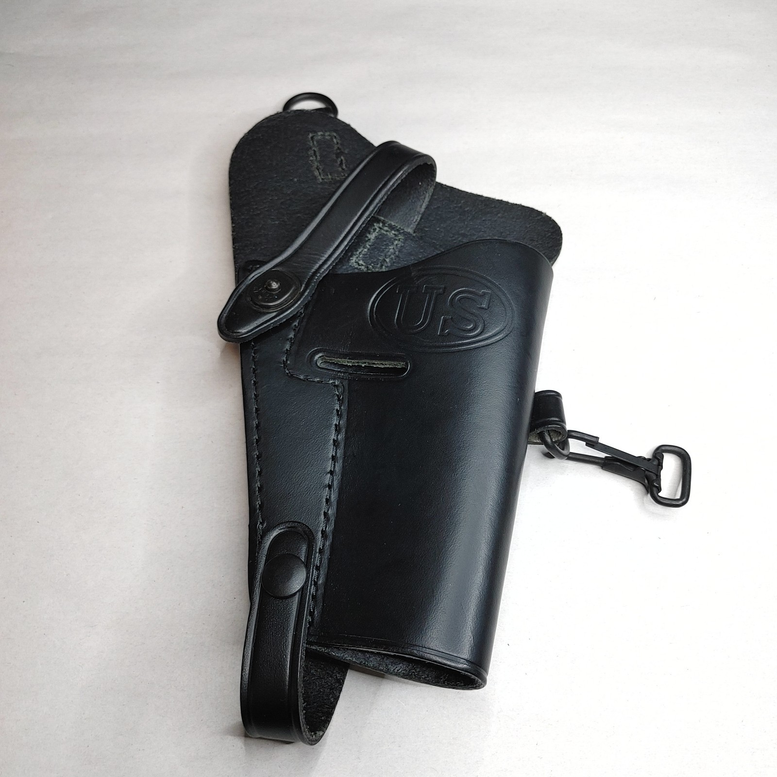 M7/M9 19204 ADIRONDACK Leather US Stamped Shoulder Holster (Missing Strap)