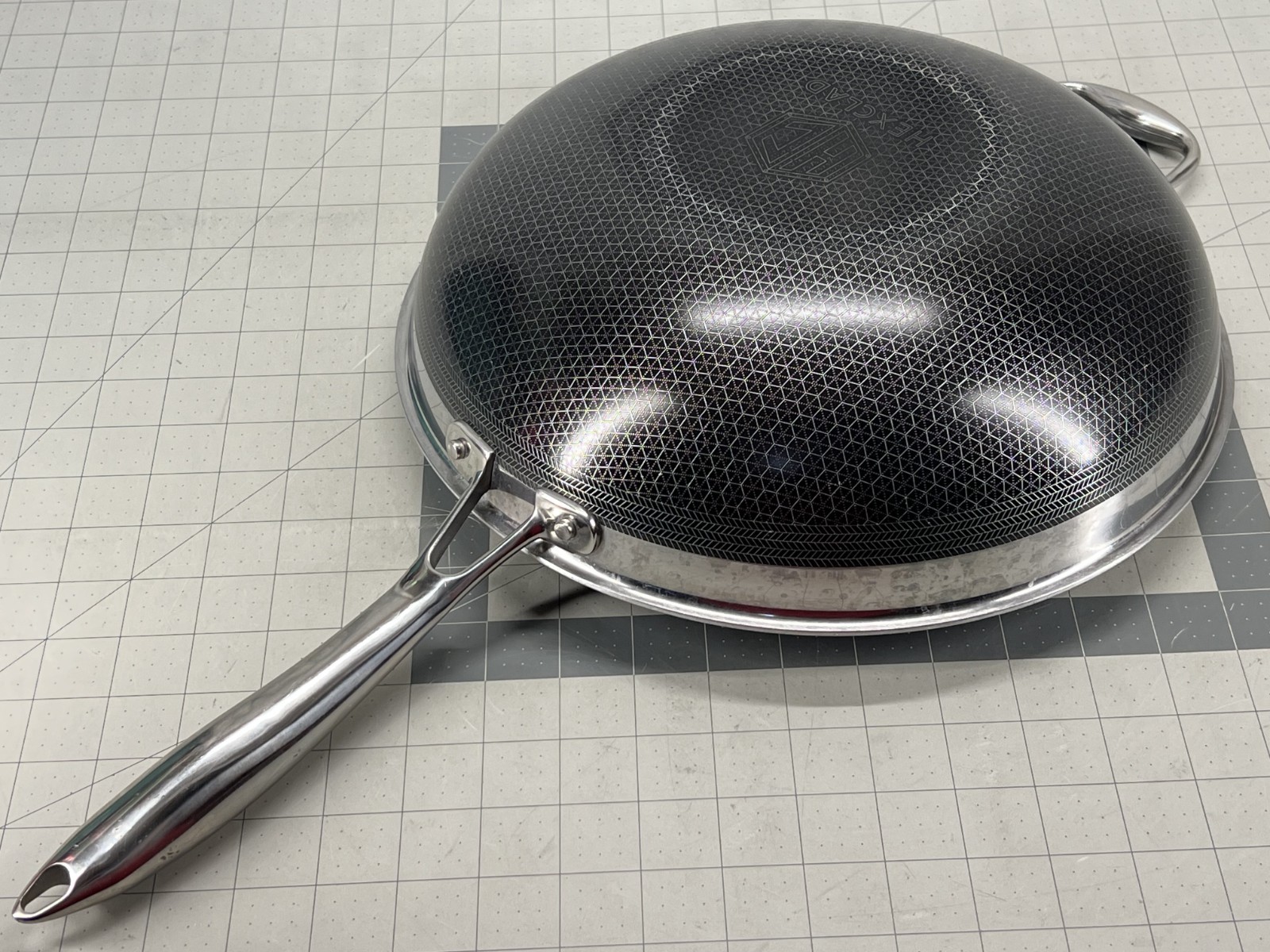 HexClad Hybrid Nonstick 12-Inch Wok Frying Pan (No Lid) - Used!