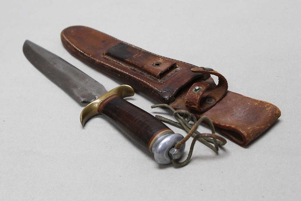 US WW2 Springfield Randall Model 1 Knife . DWU1129