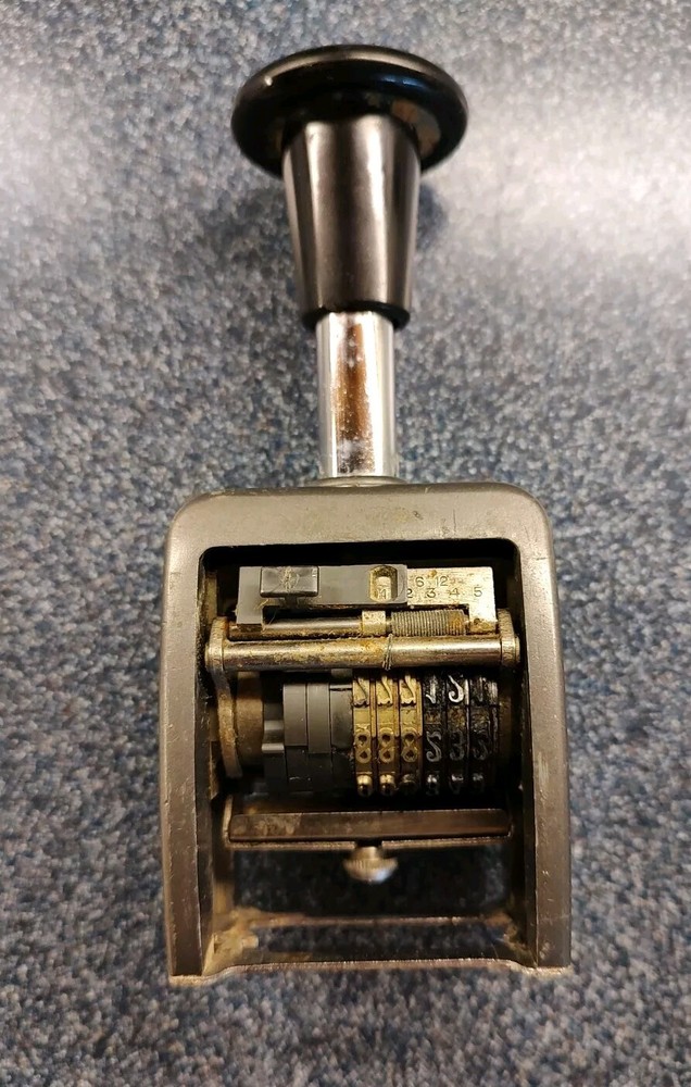 Automatic Numerator - Number Stamp Which Auto-Advances Number Each Stamp