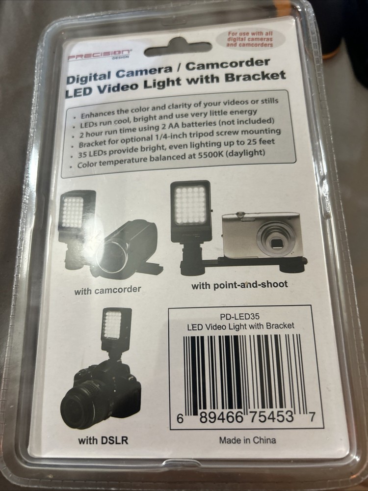 Precision Design Digital Camera Camcorder LED Video Light W/Bracket NIB PD-LED35