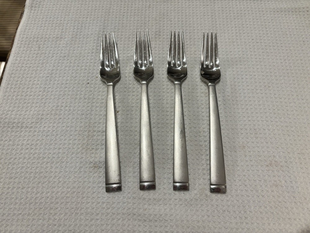 Oneida FROST Dinner Fork Stainless Steel Flatware