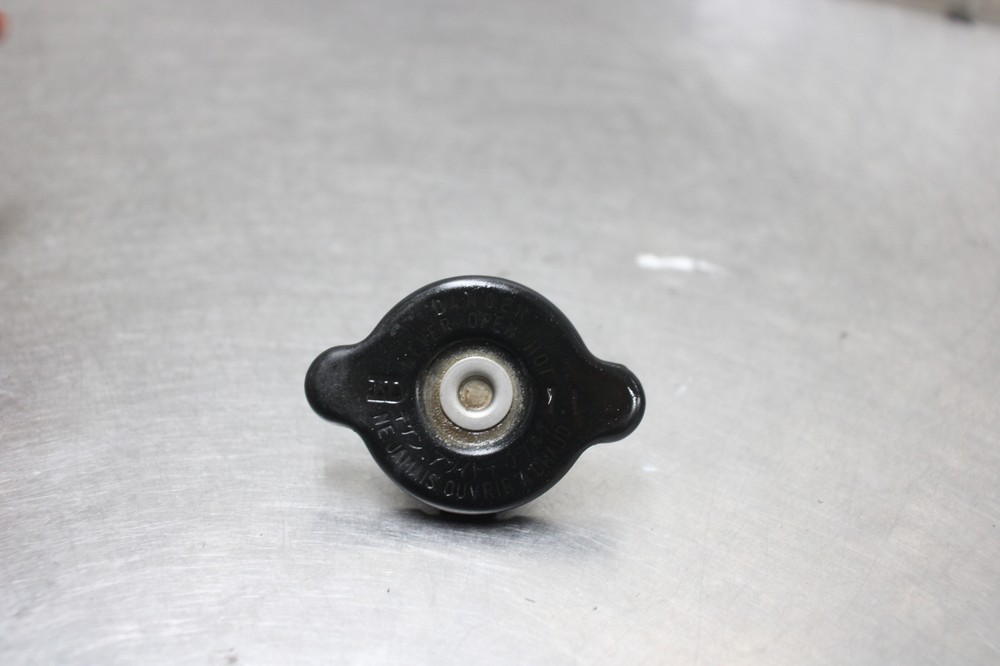 13-17 Kawasaki Ninja 300 Engine Radiator Cap