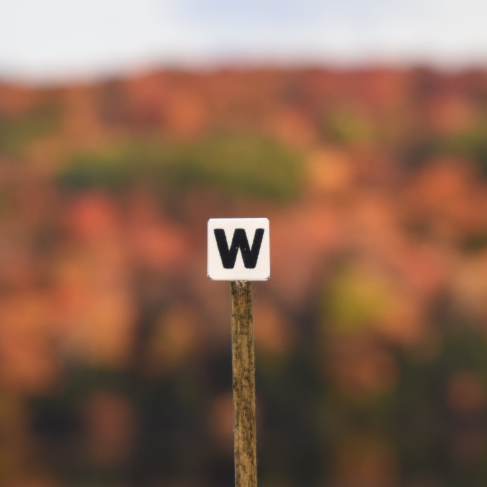 O Scale - Whistle Sign - 2 pack