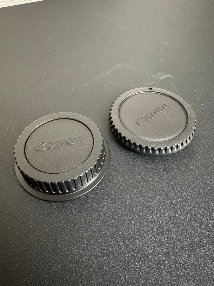 Canon EOS Kiss X7 Lens Set Condition