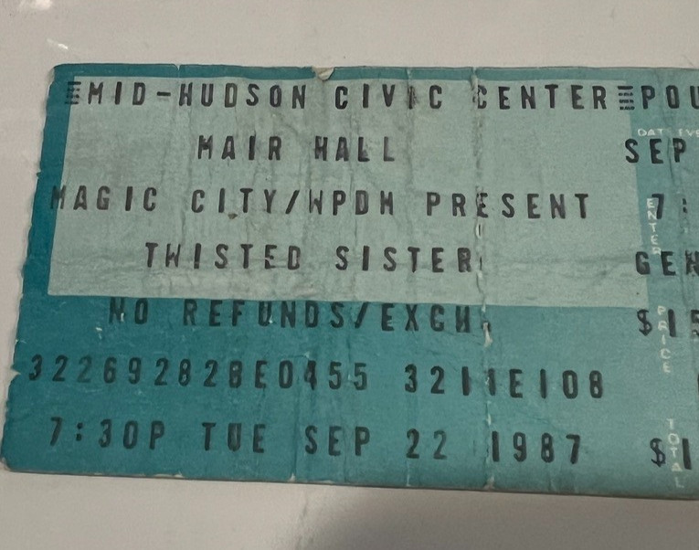 TWISTED SISTER CONCERT TICKET STUB Poughkeepsie NY September 22, 1987