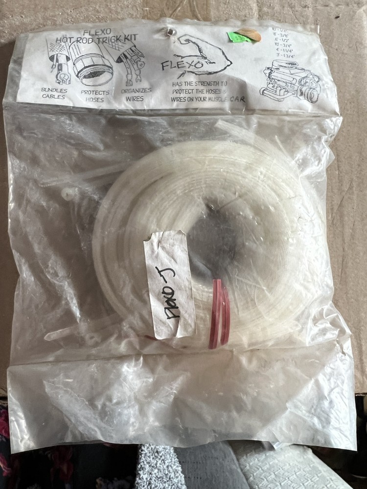 FLEXO Expandable Braided Sleeving Wire Cable Sleeve White