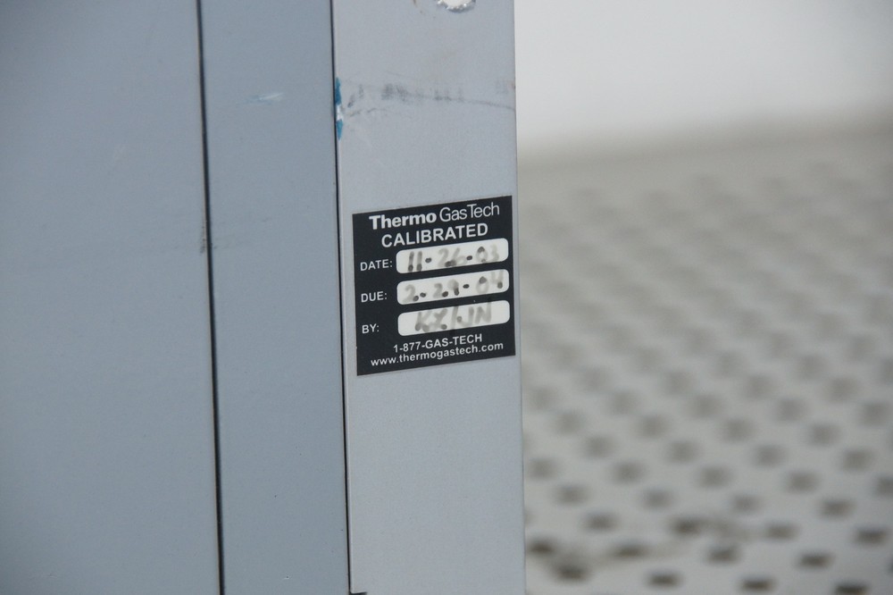 Gastech Safe T Net 2000 gasmonitor on rack (Qty 9) analyzer controller