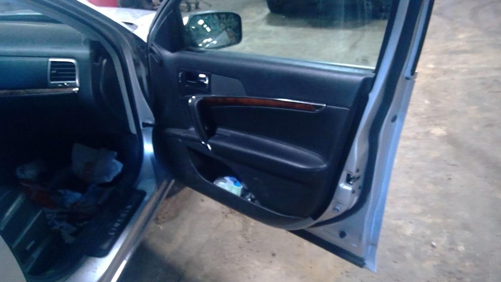 Used Blind Spot Detection System Warning Control Module fits: 2012 Lincoln Mkz D