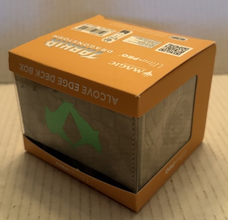 Ultra Pro Alcove Edge Deck Box