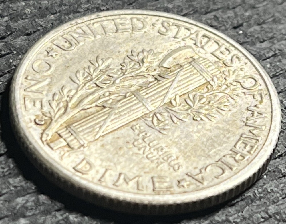 Lightly Circulated 1937-D Mecury Silver Dime