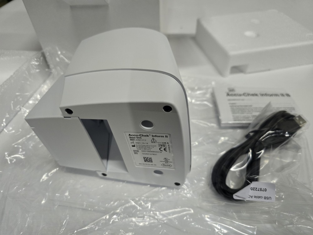 Accu-Chek Inform II Meter BASE Ref.07671717