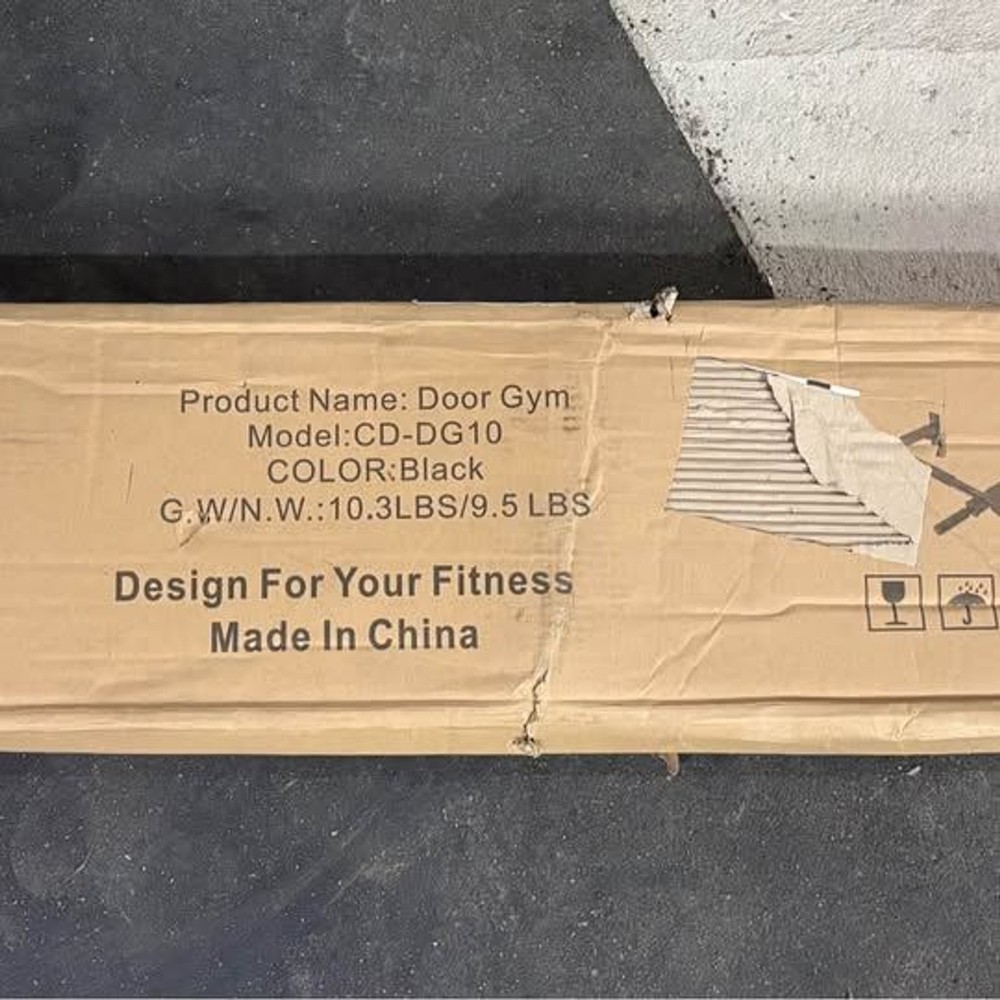 Missing Hardware, Wall Mounted Pull Up Bar CD-DG10 Black Steel