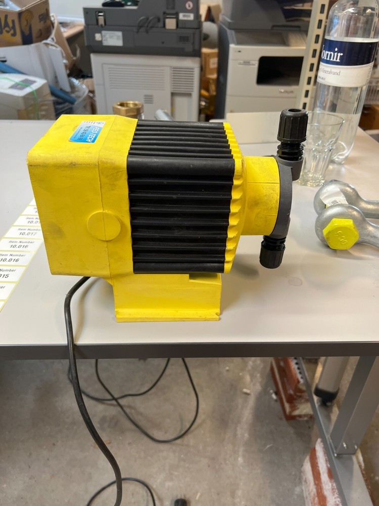 Milton Roy B733-368N3 Dosing Pump
