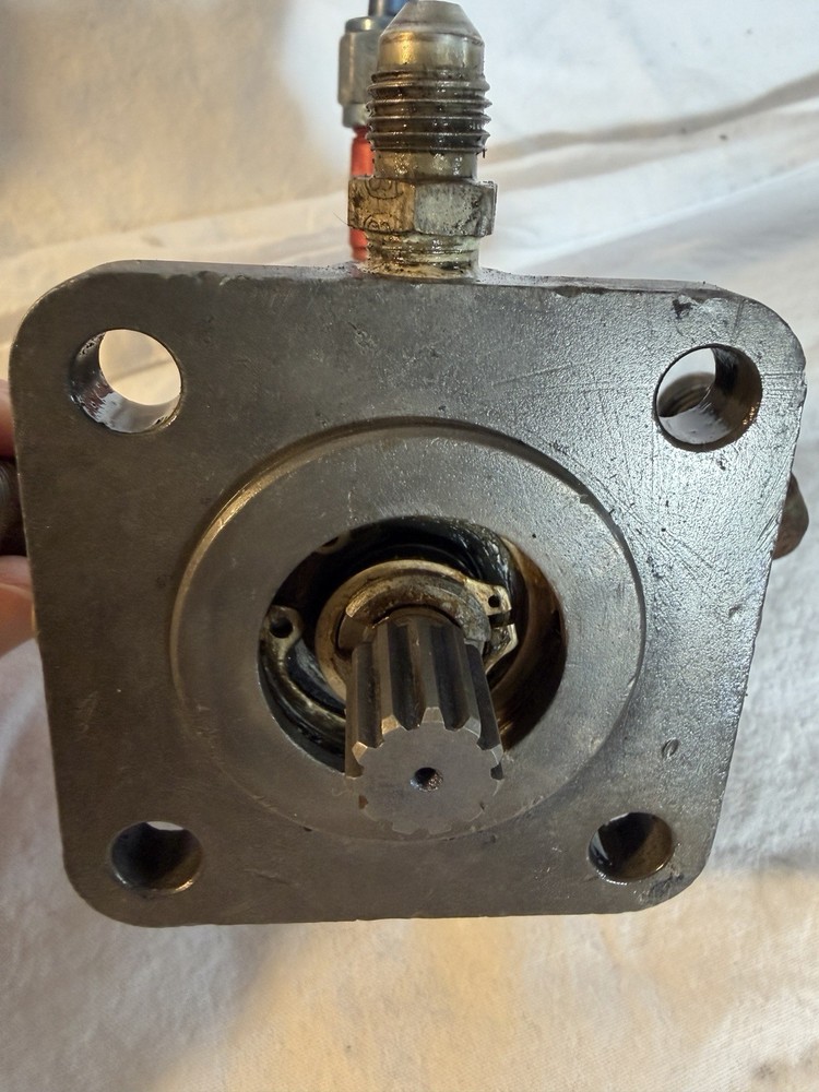 Lear Siegler Fuel Pump RG17980