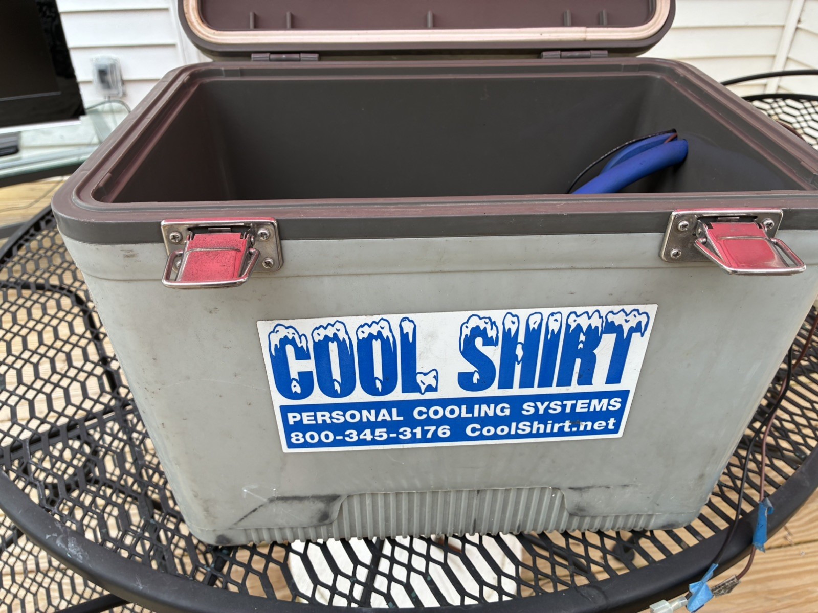 Cool Shirt 13 Qt. cooler for club system-works with all cool shirts,CoolShirt ~