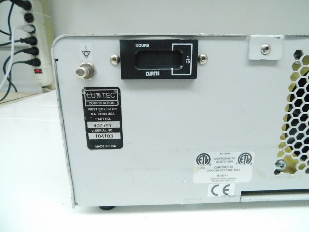LUXTEC LX300 LIGHT SOURCE M7424