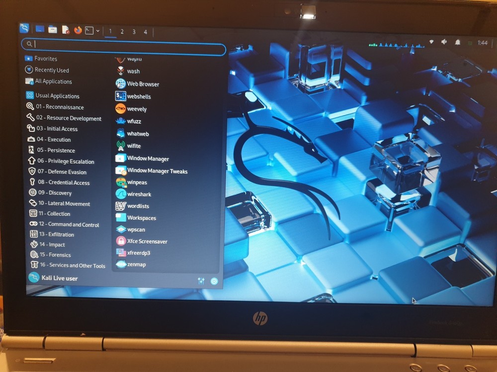 Linux Kali 2025.4, 64-bit, Bootable Live and Install USB Flash Drive