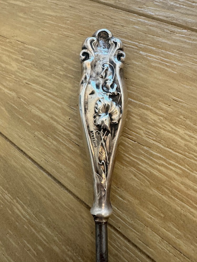 Antique Sterling Silver Handle Button Hook Art Nouveau Flower Design & Monogram