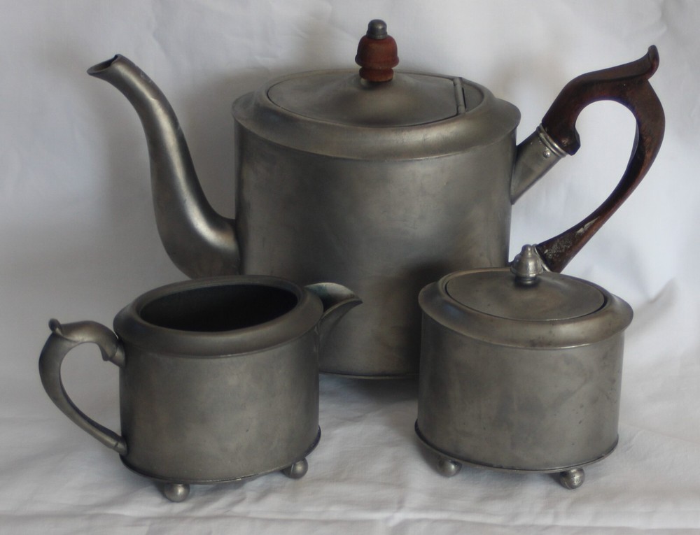 Vintage 3-Piece Tea Set Historic Newport By Kirk Stieff