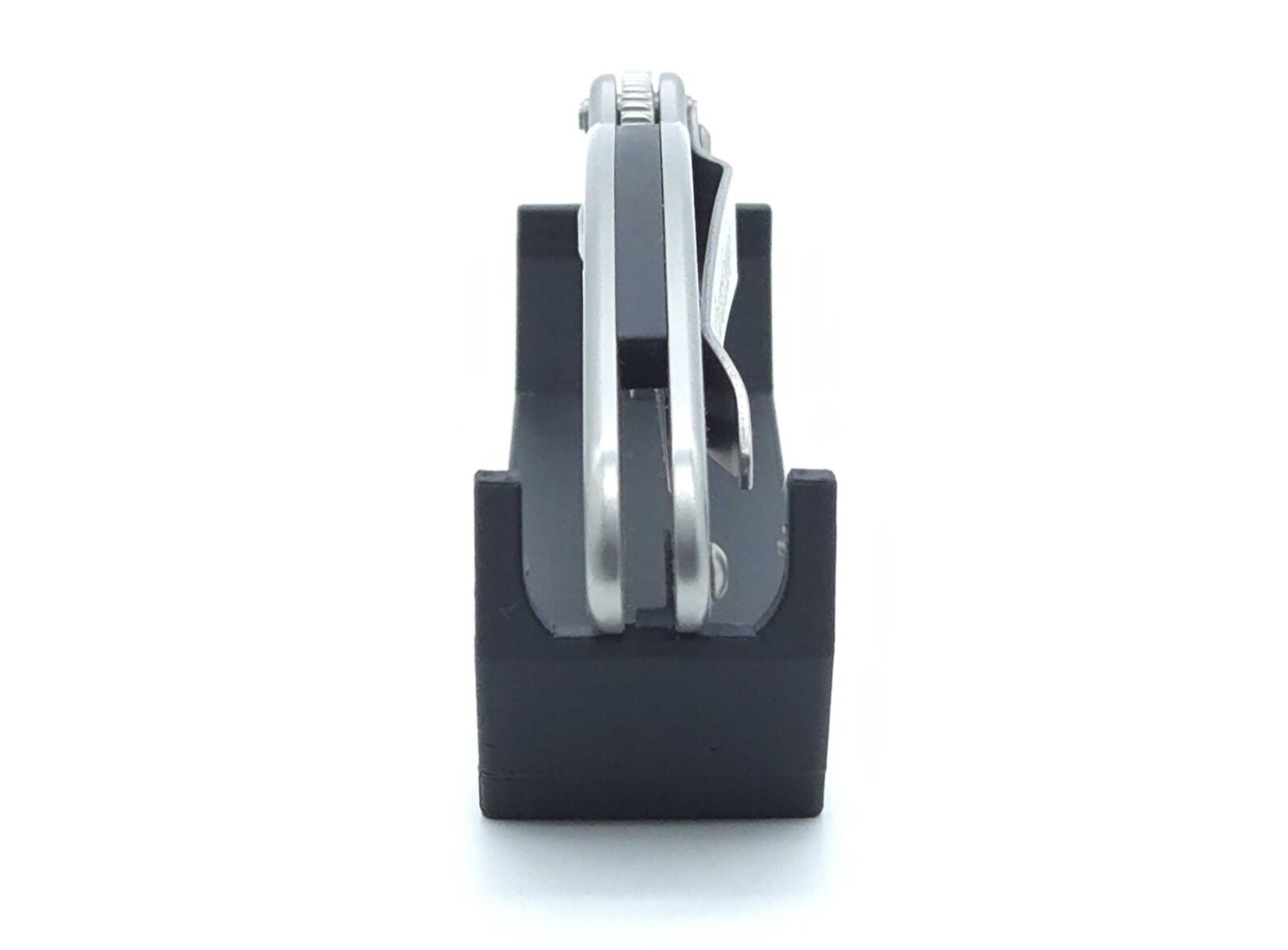 Knife Display Stand 2 Pack – Holds 1 Folding or Fixed Blade 4-7/8" Min Length