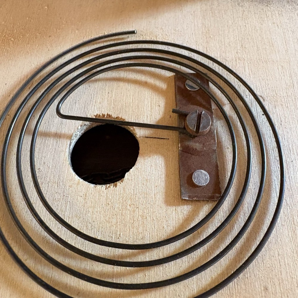 German Cuckoo Clock No Weights Or Pendulum