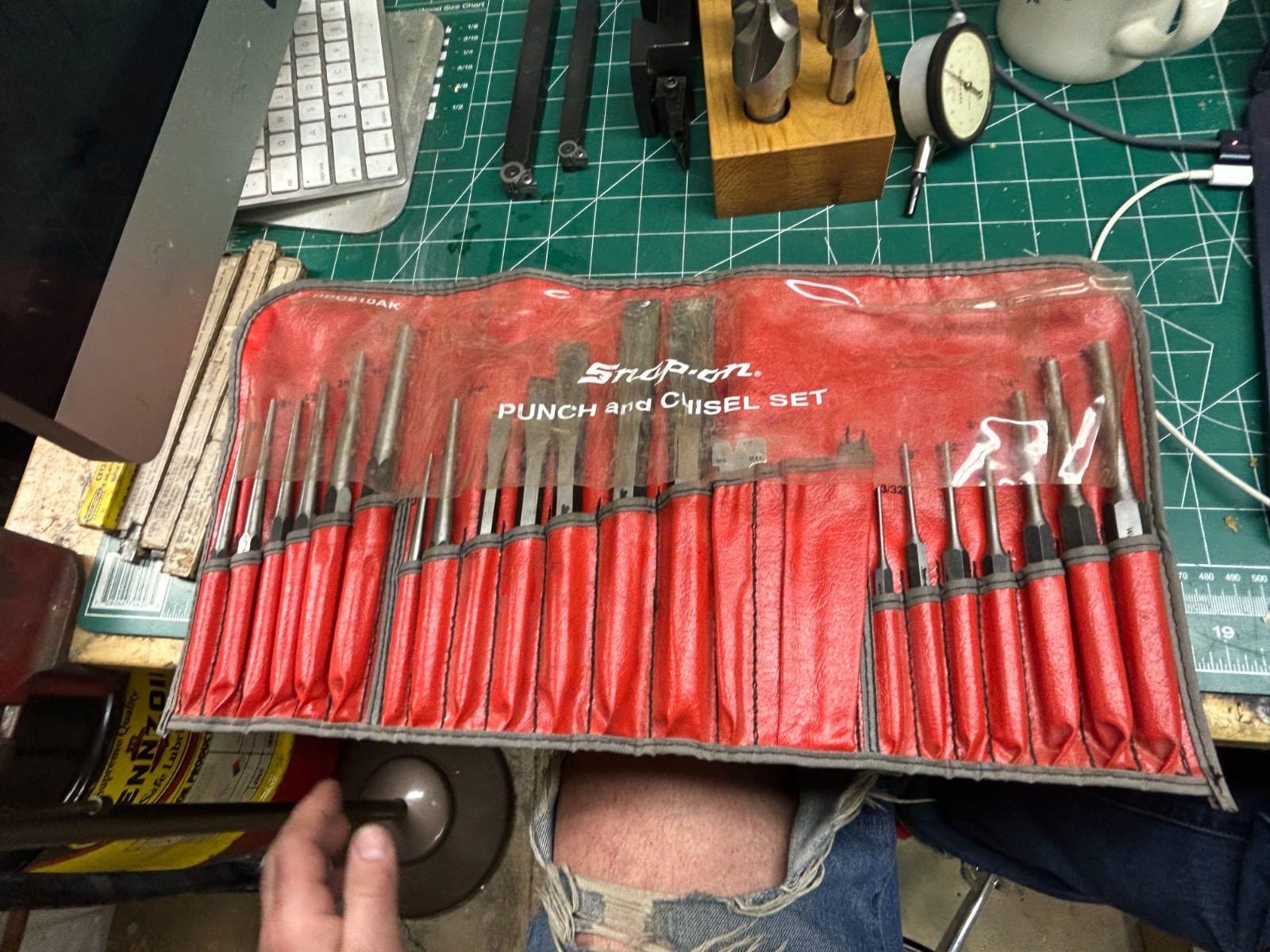 MACHINIST C HmGbcB TOOLS Snap On Tools Punch & Chisel Set in Case 21 Piece Set