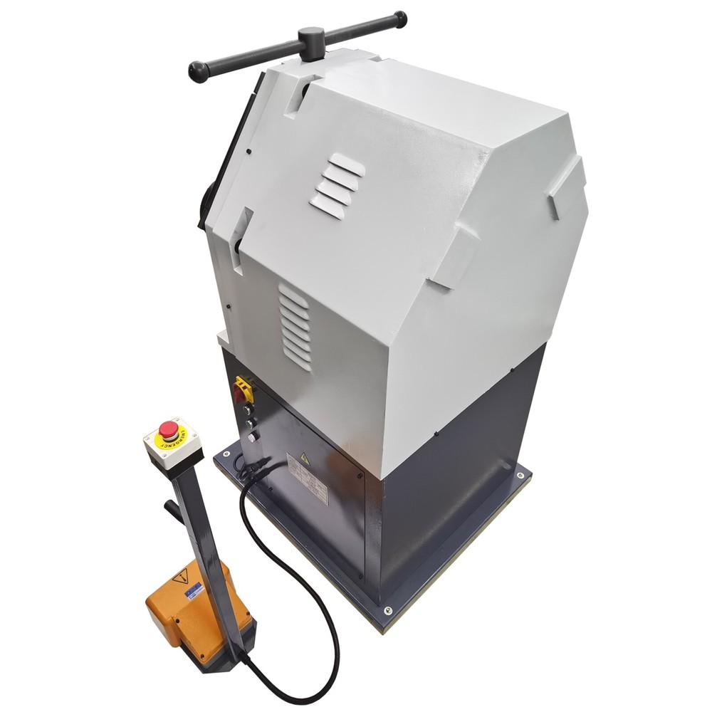 Vertical RBM50 Roll Bender 220V 1PH Three Rollers Round Bending Machine 2.2KW