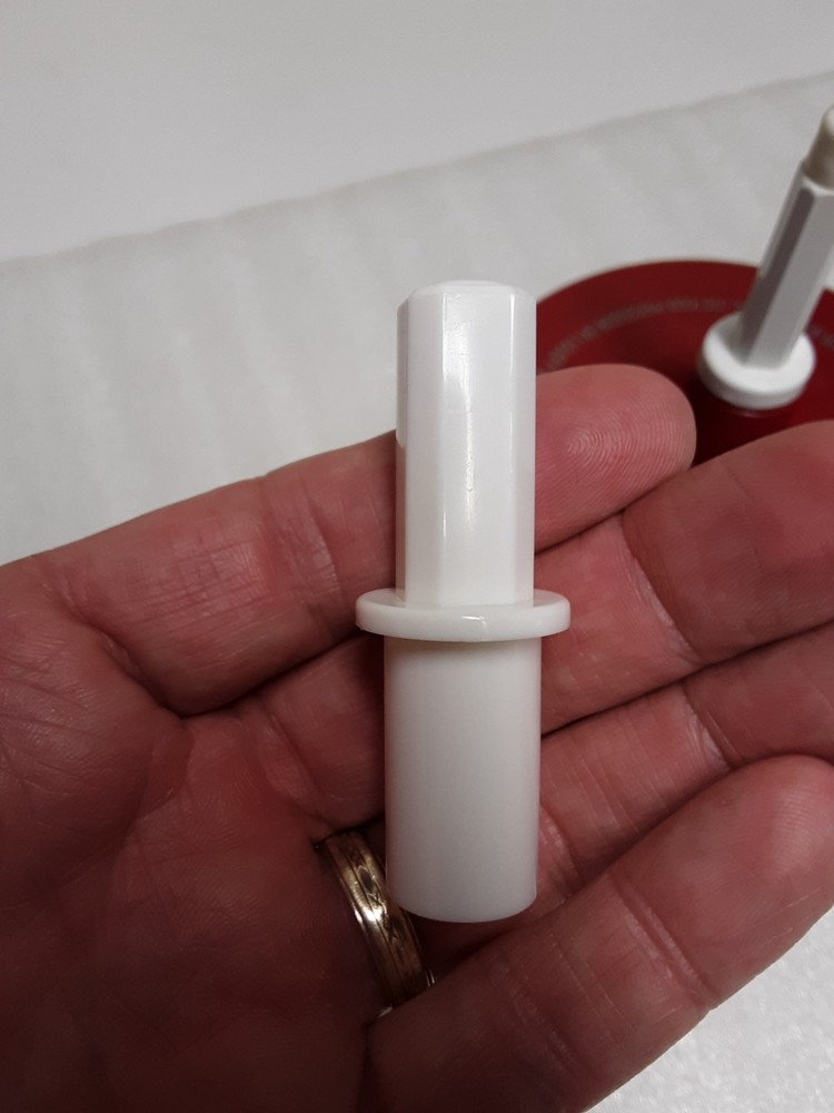 Cuisinart Model AFP-7 Food Processor Red Base Replacement Part/Gearbox w/Stem