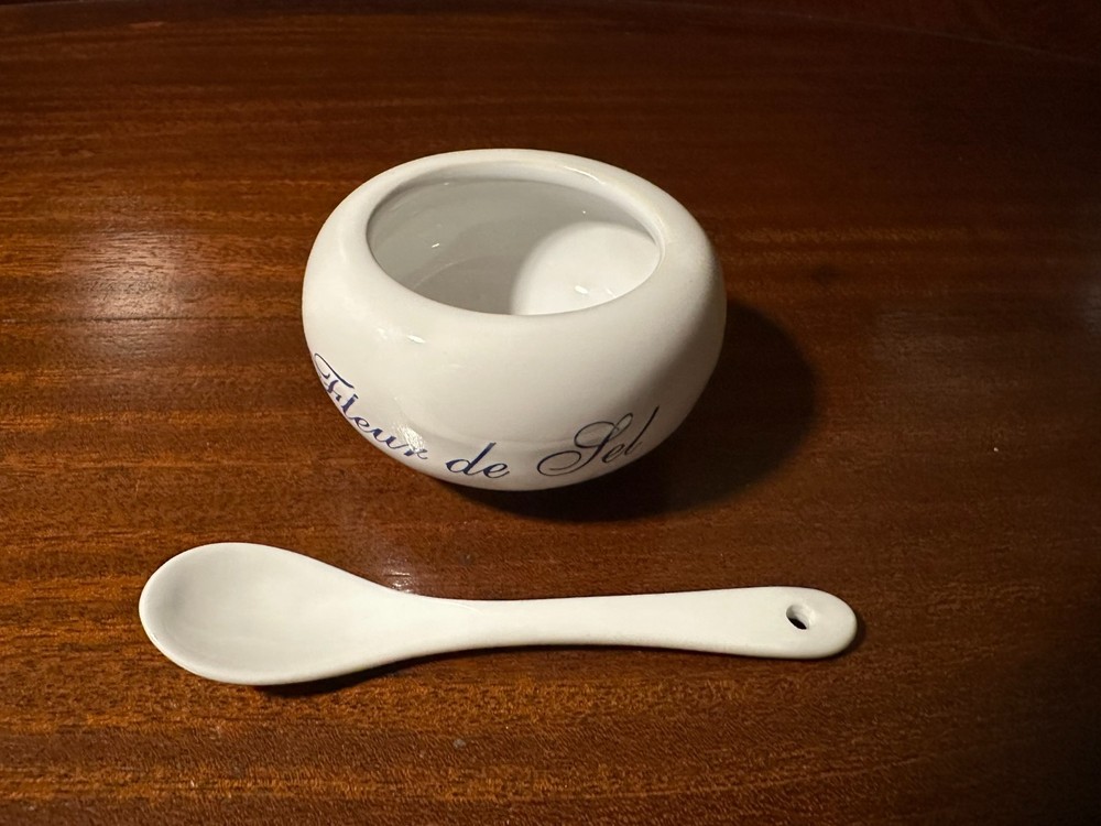 Fleur de Sel Ceramic Salt Cellar w Spoon White Blue Script