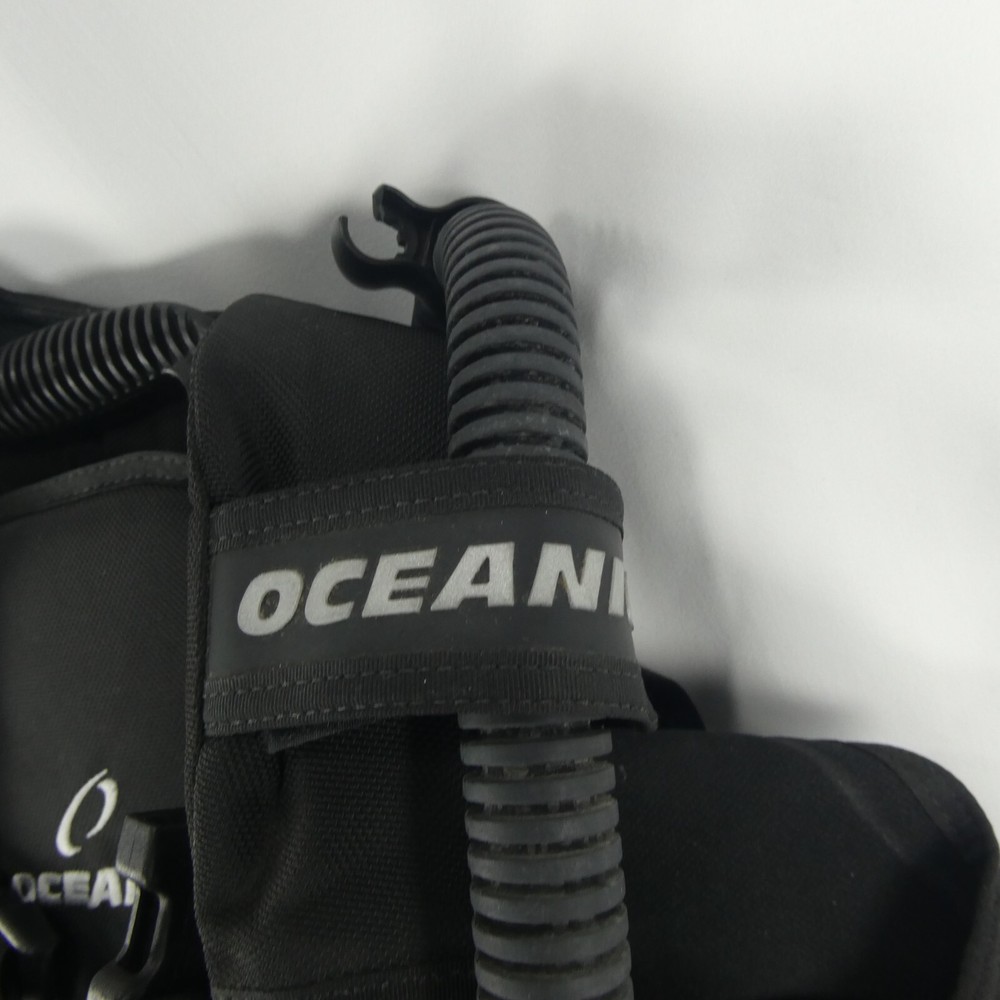 Oceanic Isla Quicklock Release Cordua BCD M (8-10) Buoyancy Compensator