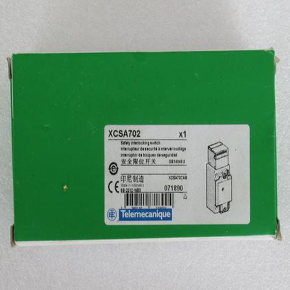 NEW SCHNEIDER XCSA702 Safety Limit Switch