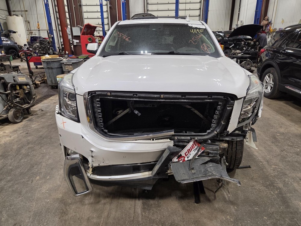 Used Blind Spot Detection System Warning Control Module fits: 2016 Gmc Yukon Dri