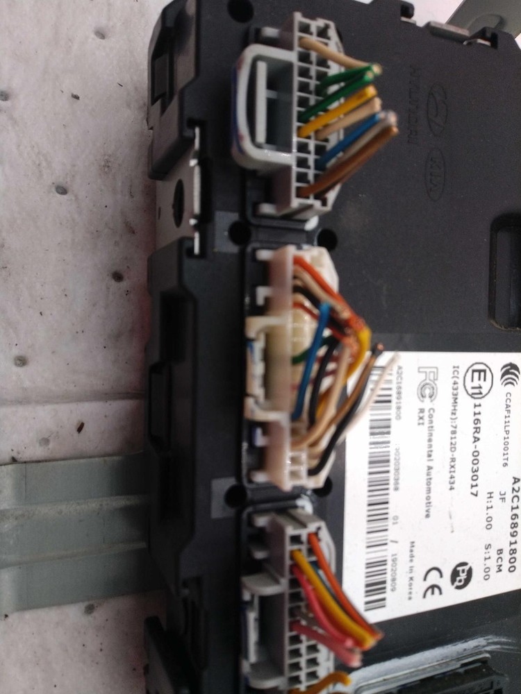 Used Ignition Control Module fits: 2019 Kia Optima Body Control BCM RH dash US b