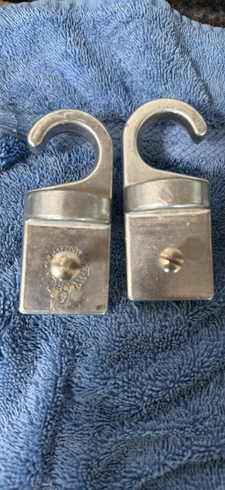 Vintage Taylor & Ng Cast Aluminum Pot Hanger Hooks – Set of 11