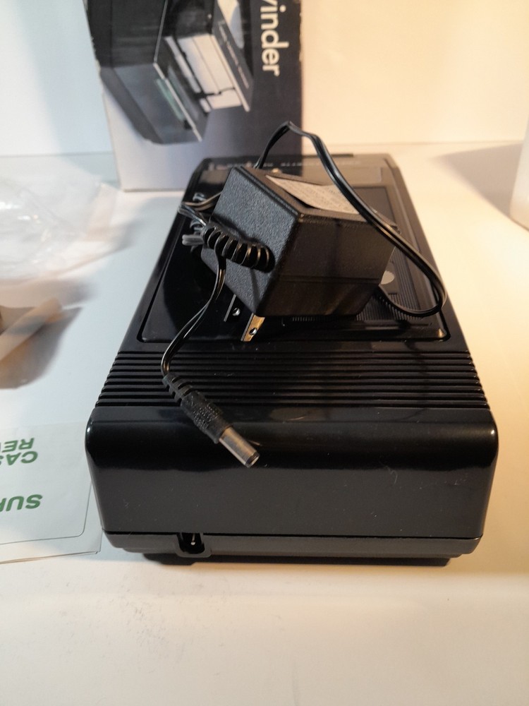 WTM VHS Video Rewinder w/ AUTO STOP & EJECT (Model: 911A) AC Powered DESCRIPTION