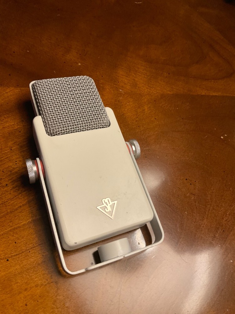 **STUDIO PROJECTS - LSM WHITE | Large Diaphragm Condenser Microphone with USB**