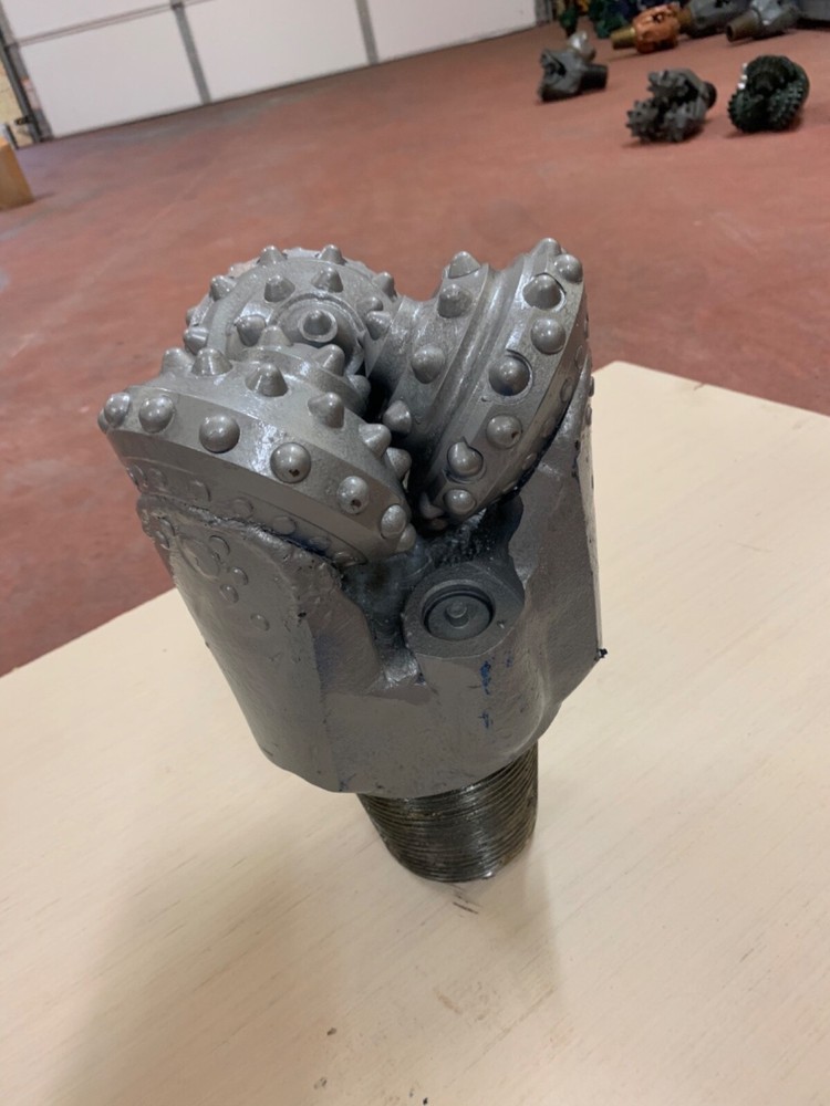7 7/8 NEW TCI BUTTON bit. ATJ33C