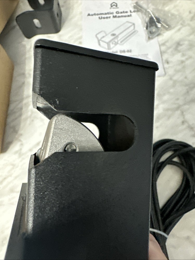 DS-02 Automatic Electric Gate Lock For Swing Gate Opener Automatic Gate 12-24V