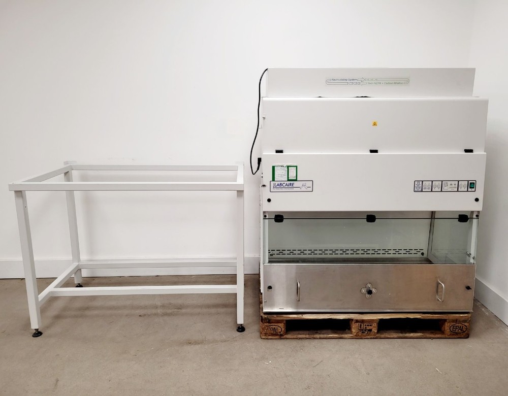 Labcaire Model SC12R Recirculating Class II Safety Cabinet Lab