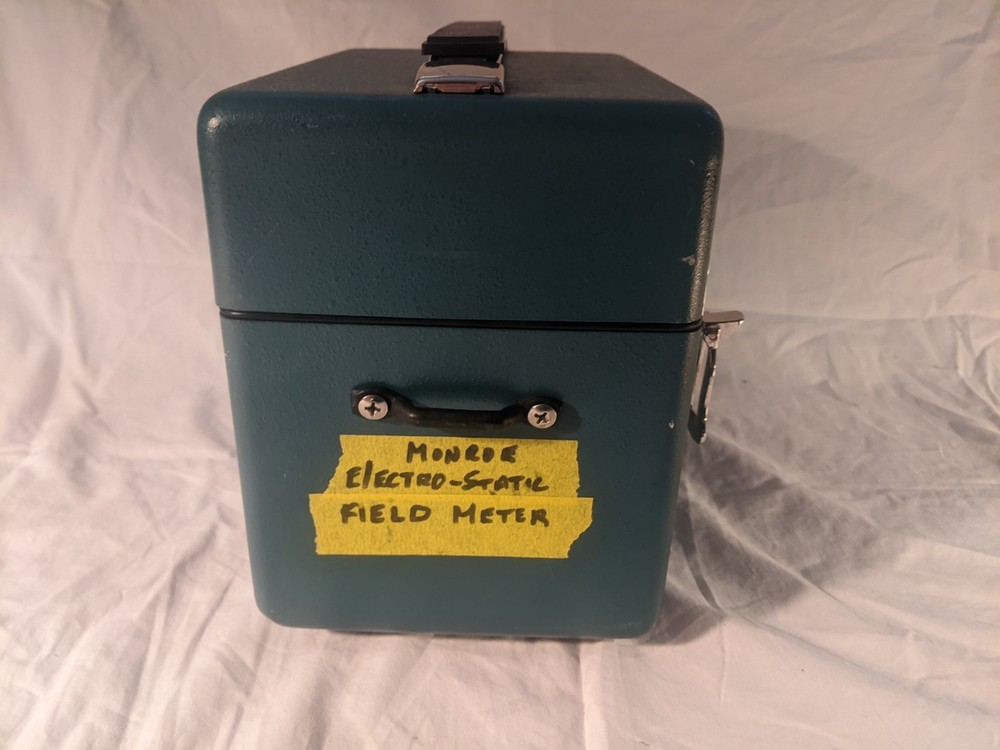 Monroe Electronics 245k Electrostatic Fieldmeter