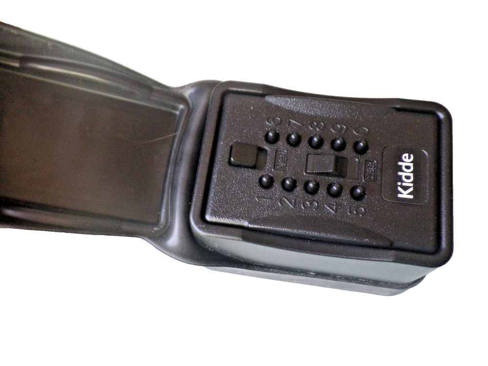 Kidde KeySafe Pro Pushbutton Combination KeyBox, waterproof boot cover 001267