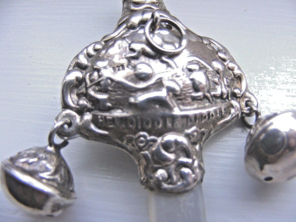 1906 Birmingham Sterling Silver MOP "Hey Diddle Diddle Rattle