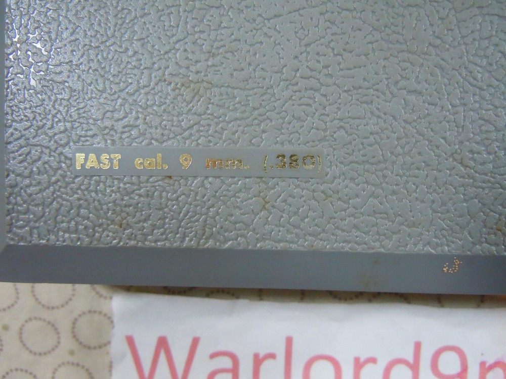 VINTAGE 380 PISTOL CASE.