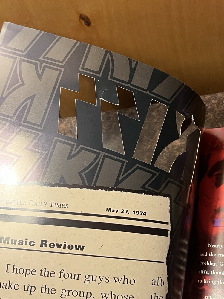 KISS The Farewell Tour 1973-2000 Program Commemorative 11x14 Book READ Rock Band