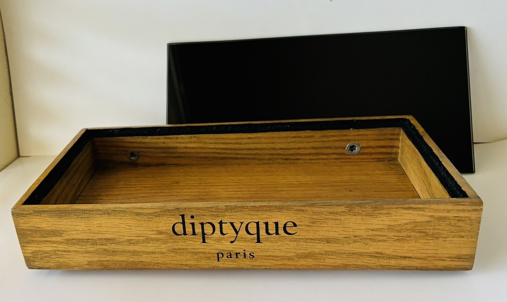 1 PRE OWNED DIPTYQUE PERFUME MAKEUP DISPLAY TRAY