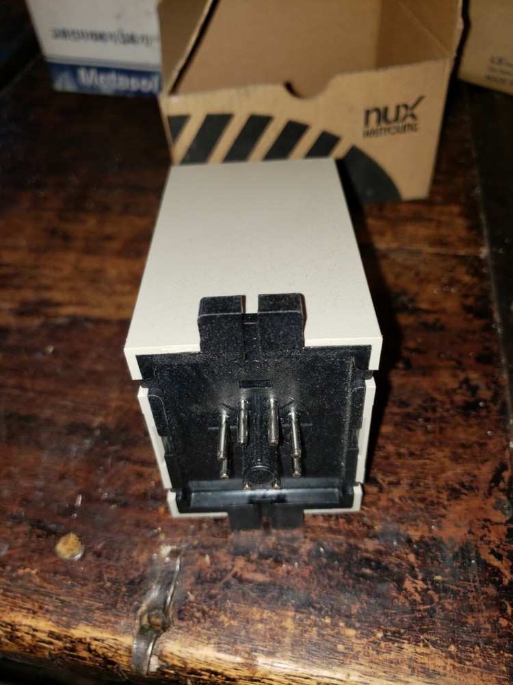 HANYOUNG ANALOG TIMER PART # T57NE 30A